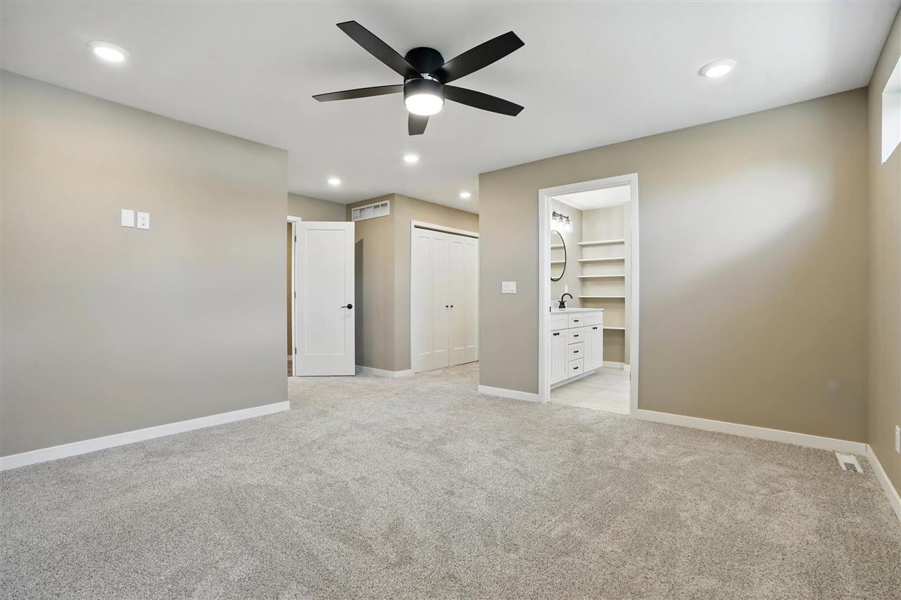 808 40th Avenue Amana IA 52203