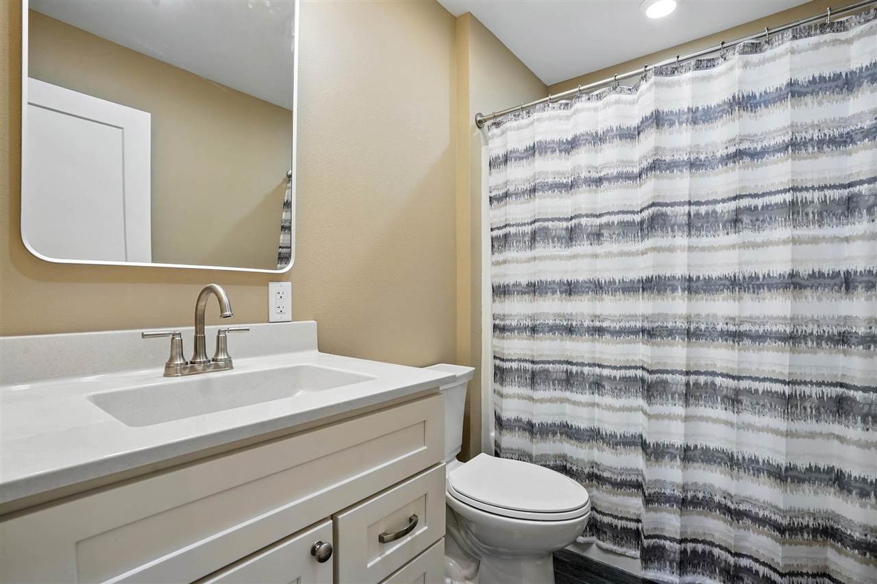 808 40th Avenue Amana IA 52203