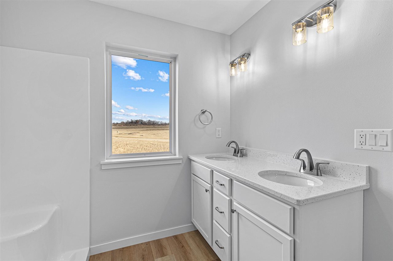 3450 Holderness Road Coralville IA 52241