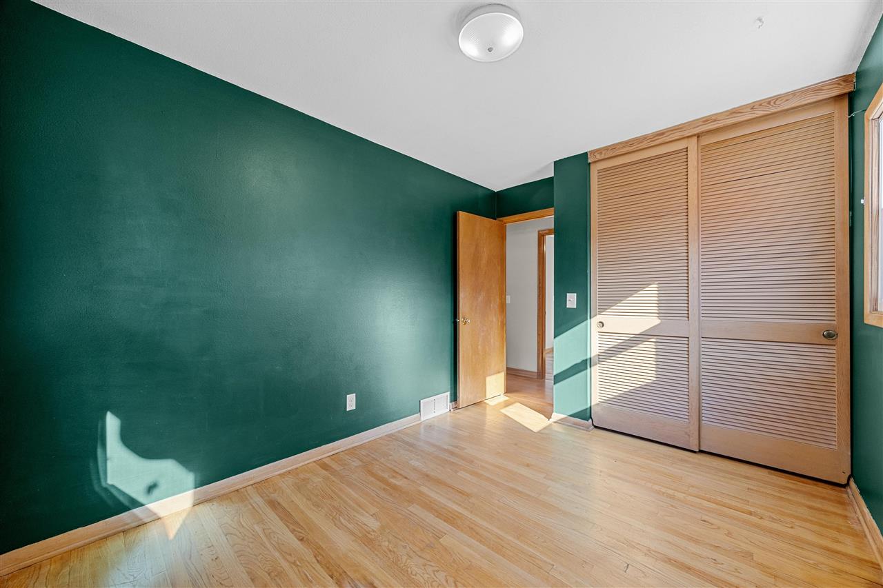 1006 Wylde Green Road Iowa City IA 52246