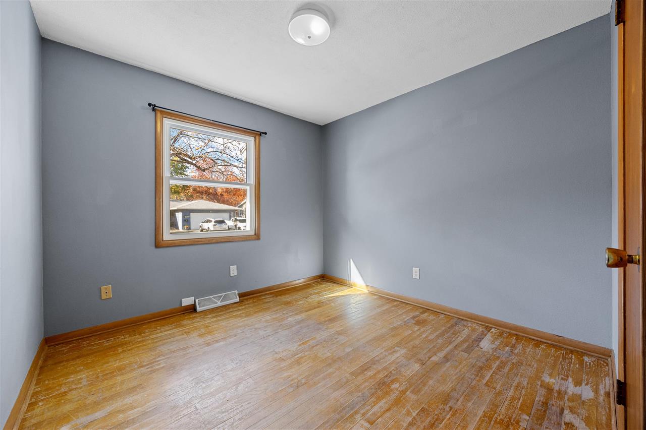 1006 Wylde Green Road Iowa City IA 52246