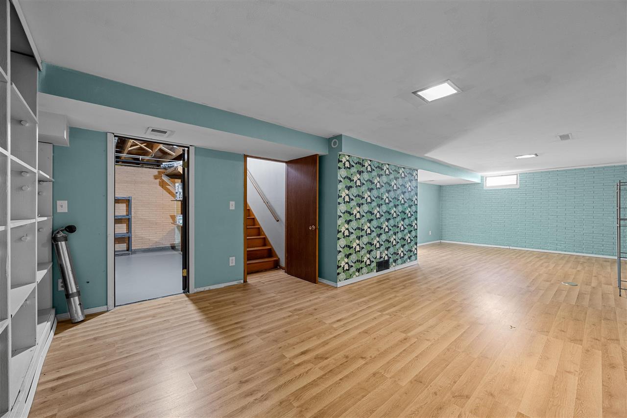 1006 Wylde Green Road Iowa City IA 52246