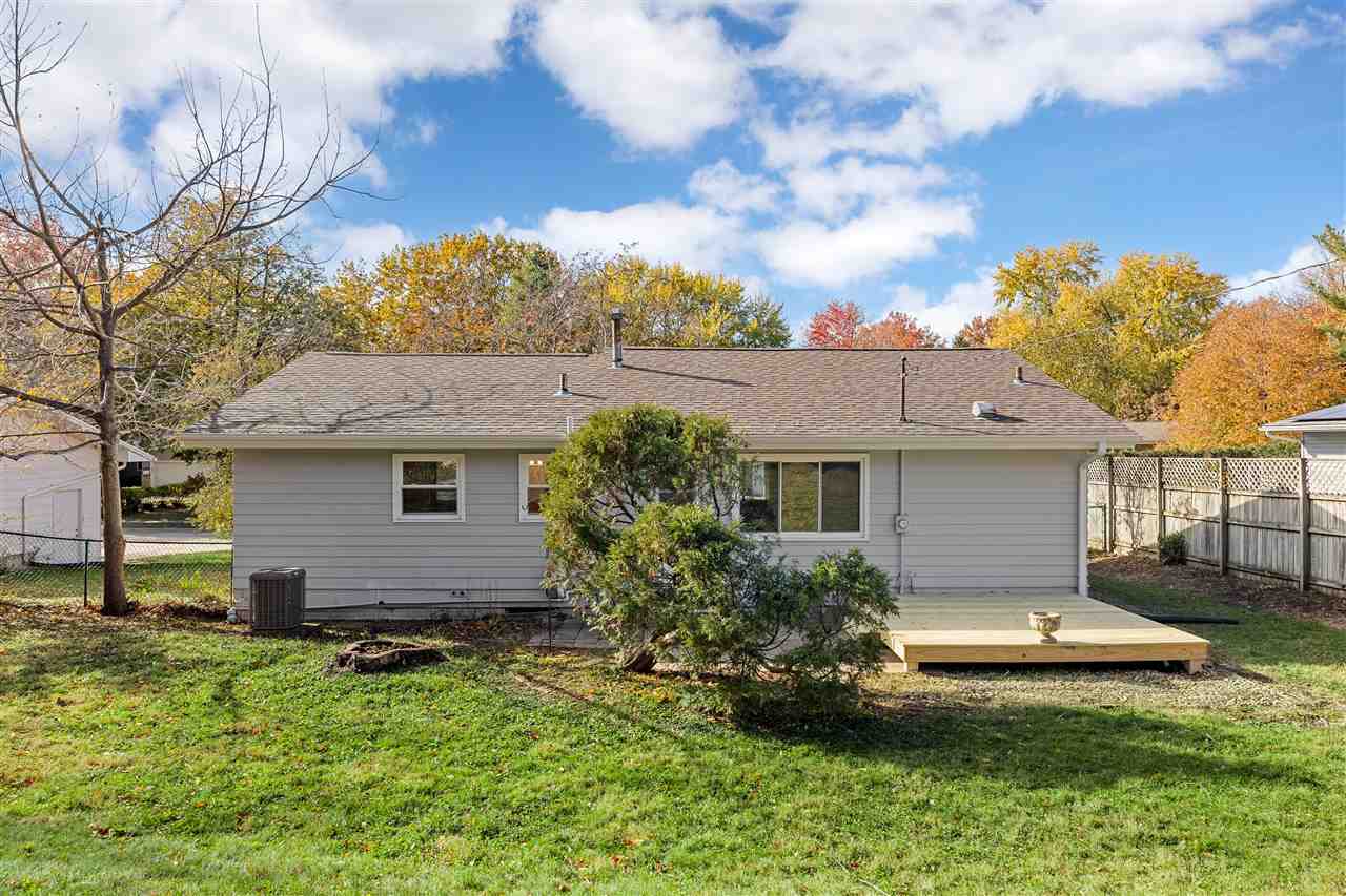 1006 Wylde Green Road Iowa City IA 52246