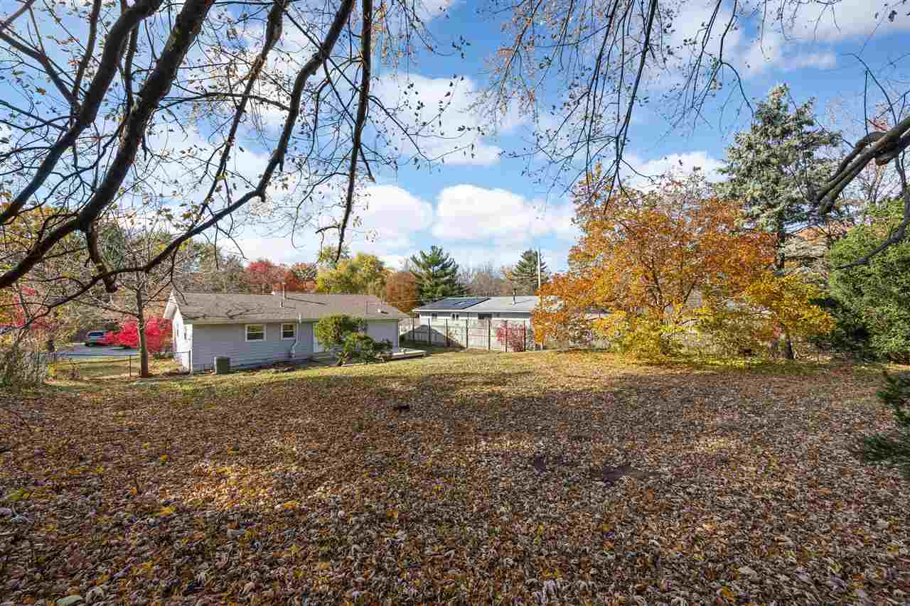 1006 Wylde Green Road Iowa City IA 52246