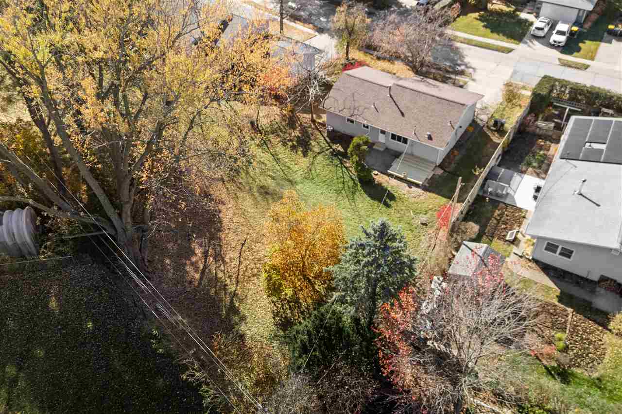 1006 Wylde Green Road Iowa City IA 52246