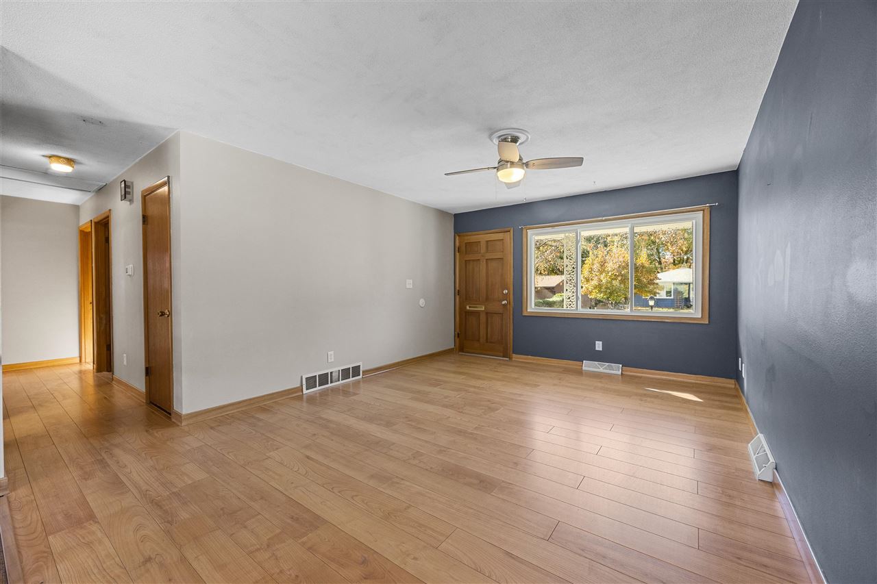 1006 Wylde Green Road Iowa City IA 52246