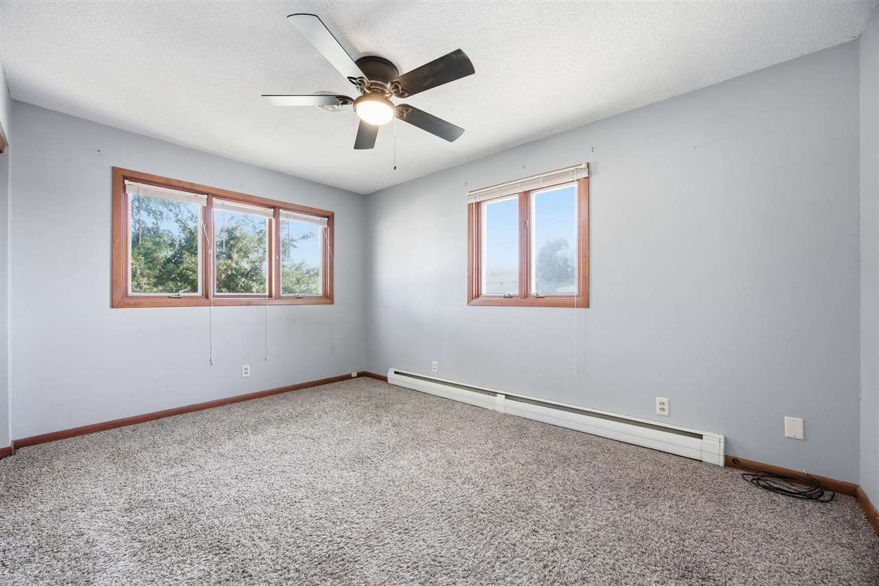 2765 1st Avenue Marion IA 52402