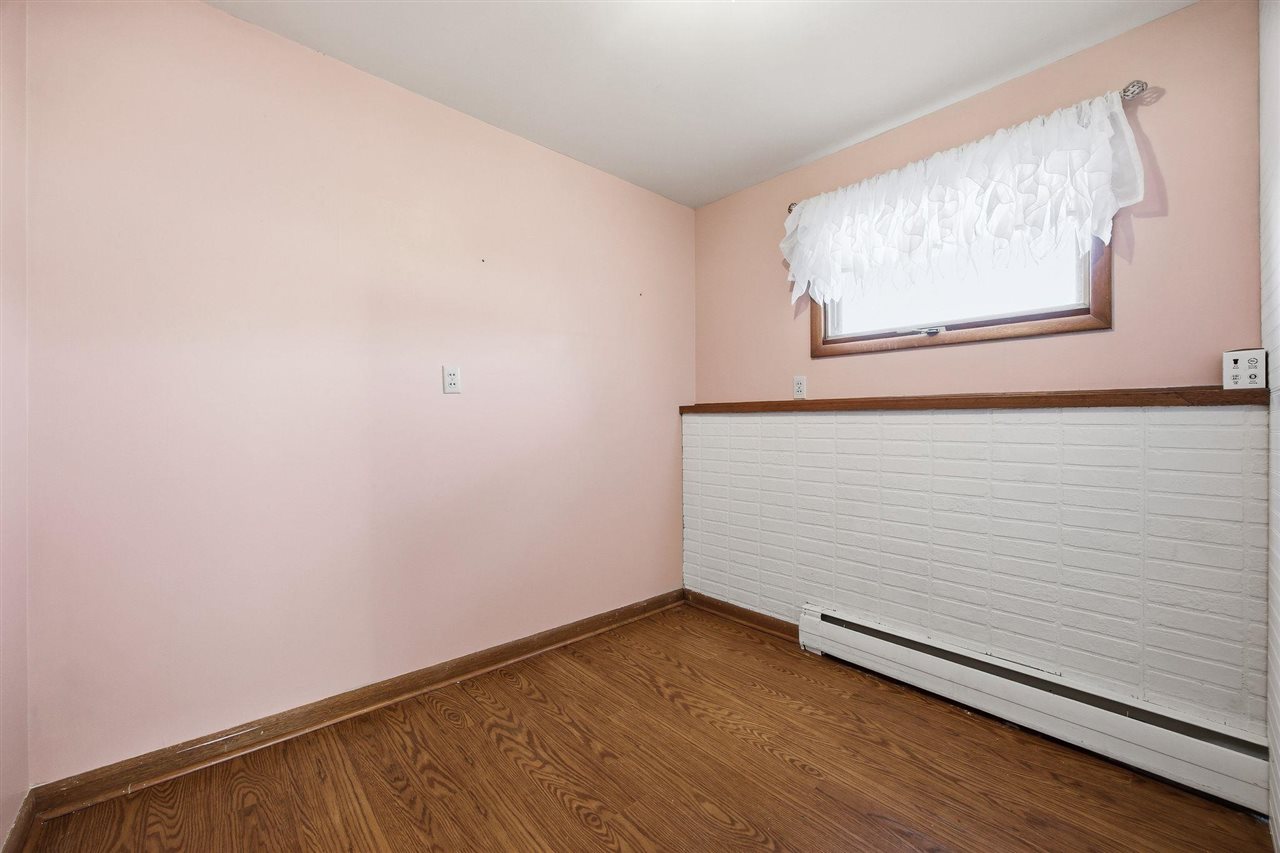 2765 1st Avenue Marion IA 52402
