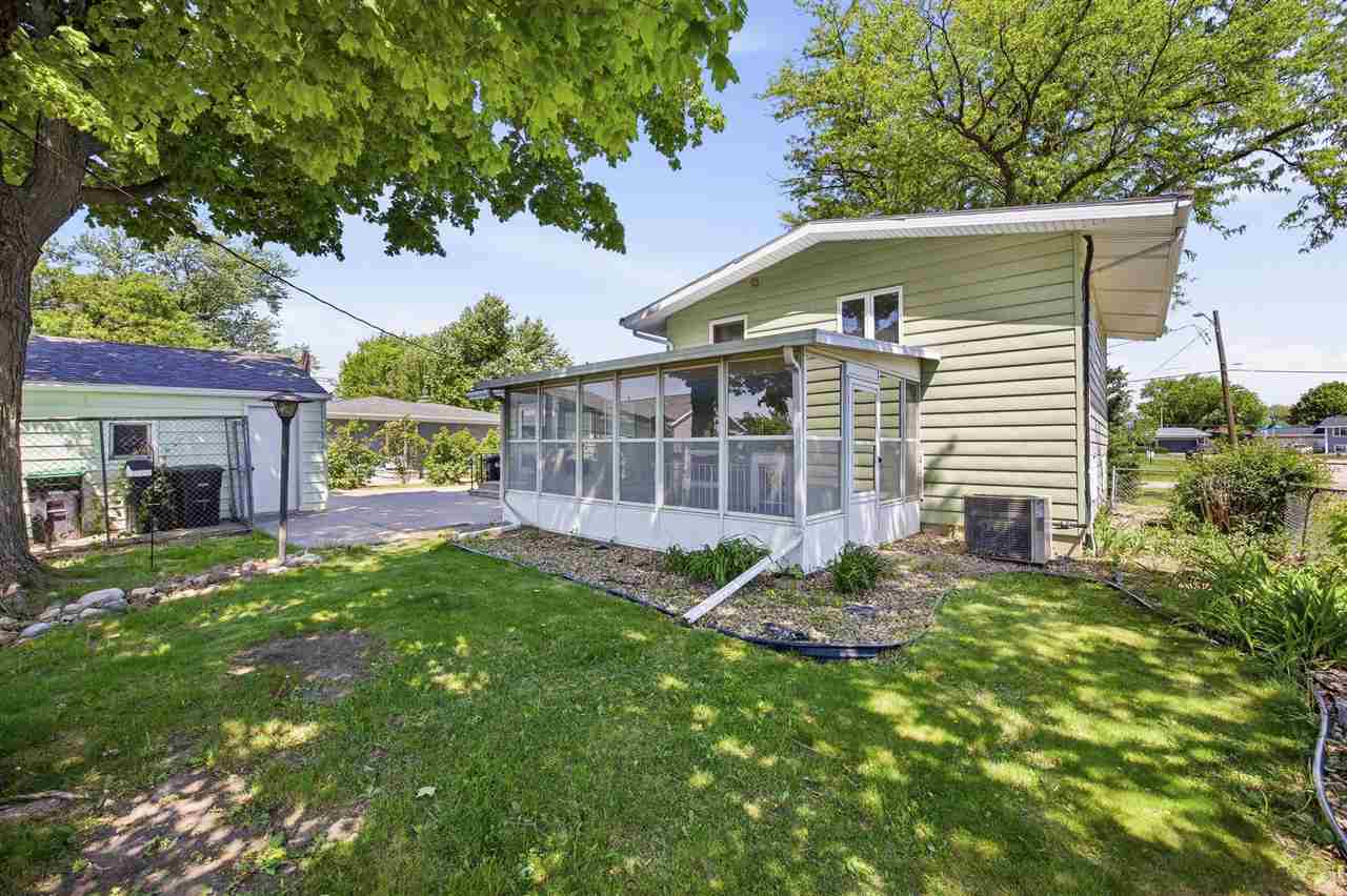 2765 1st Avenue Marion IA 52402