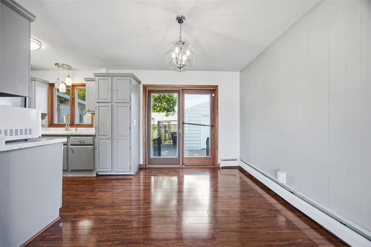 2765 1st Avenue Marion IA 52402