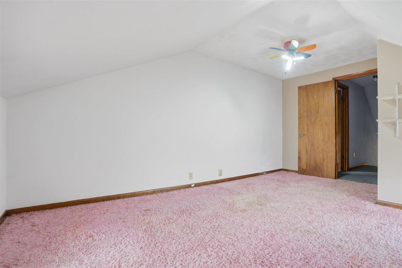 827 W Madison Washington IA 52353