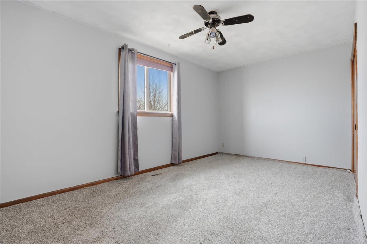 827 W Madison Washington IA 52353
