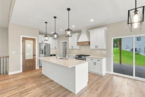 1415 Legend Drive Tiffin IA 52340
