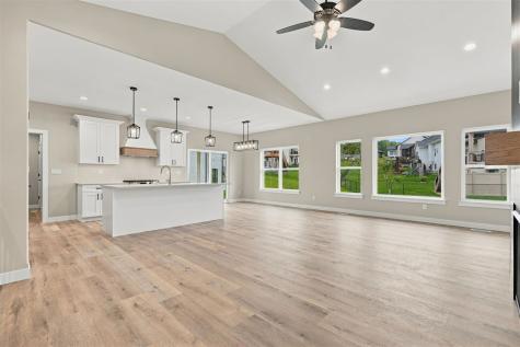 1415 Legend Drive Tiffin IA 52340
