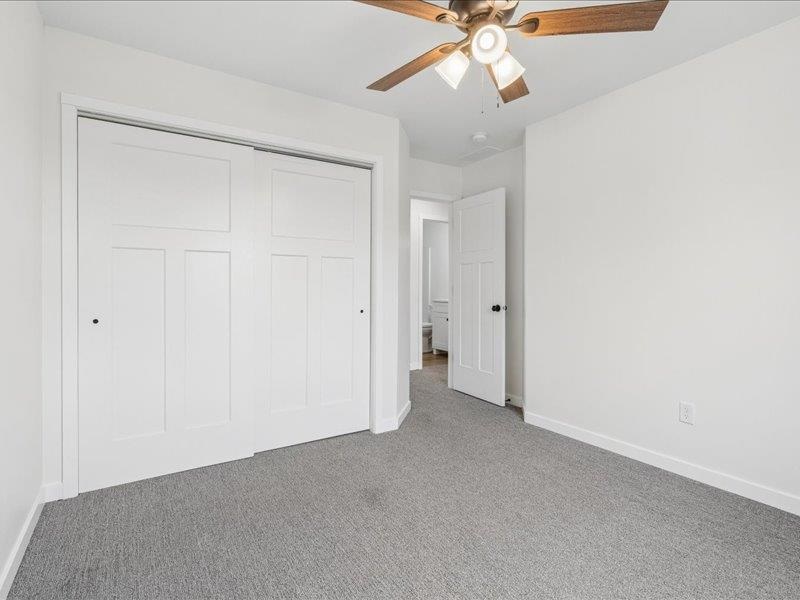 913 S 12th Avenue Washington IA 52353