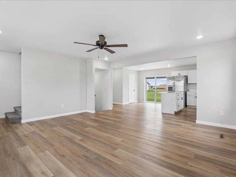 913 S 12th Avenue Washington IA 52353