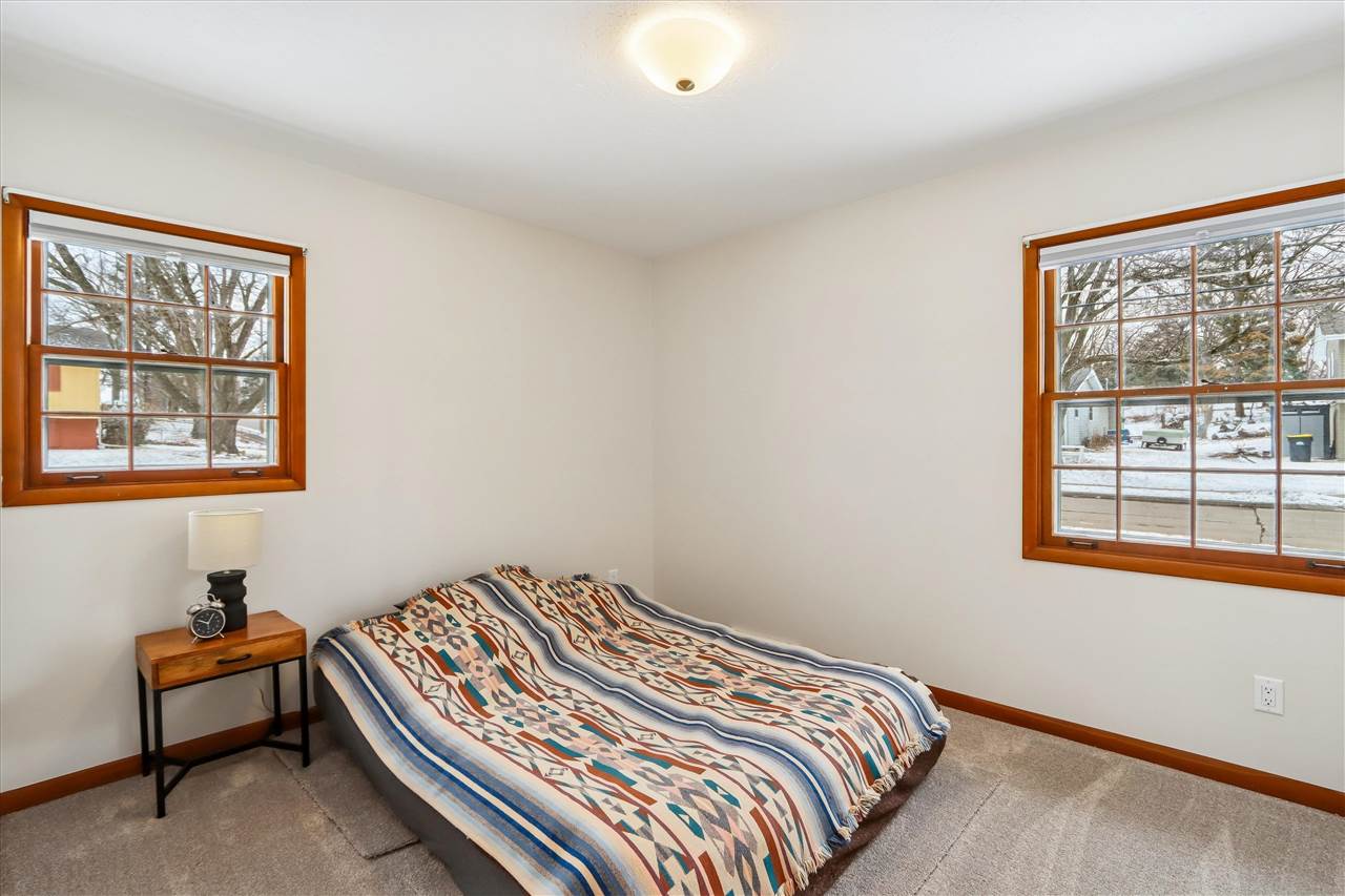 205 Dartmouth Street Iowa City IA 52245