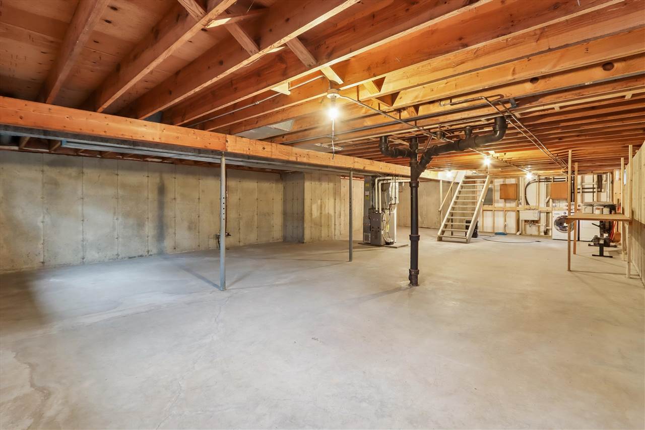 205 Dartmouth Street Iowa City IA 52245