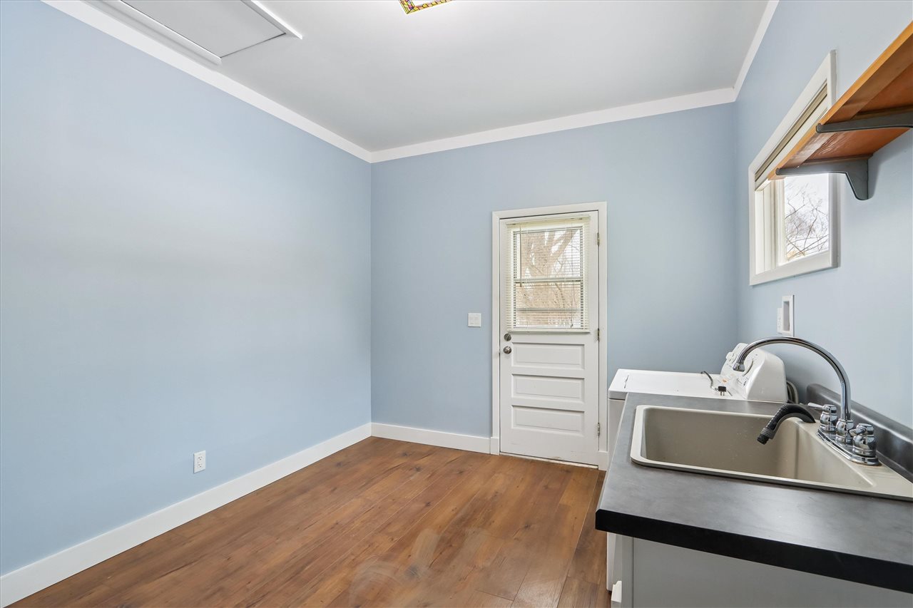 205 Dartmouth Street Iowa City IA 52245