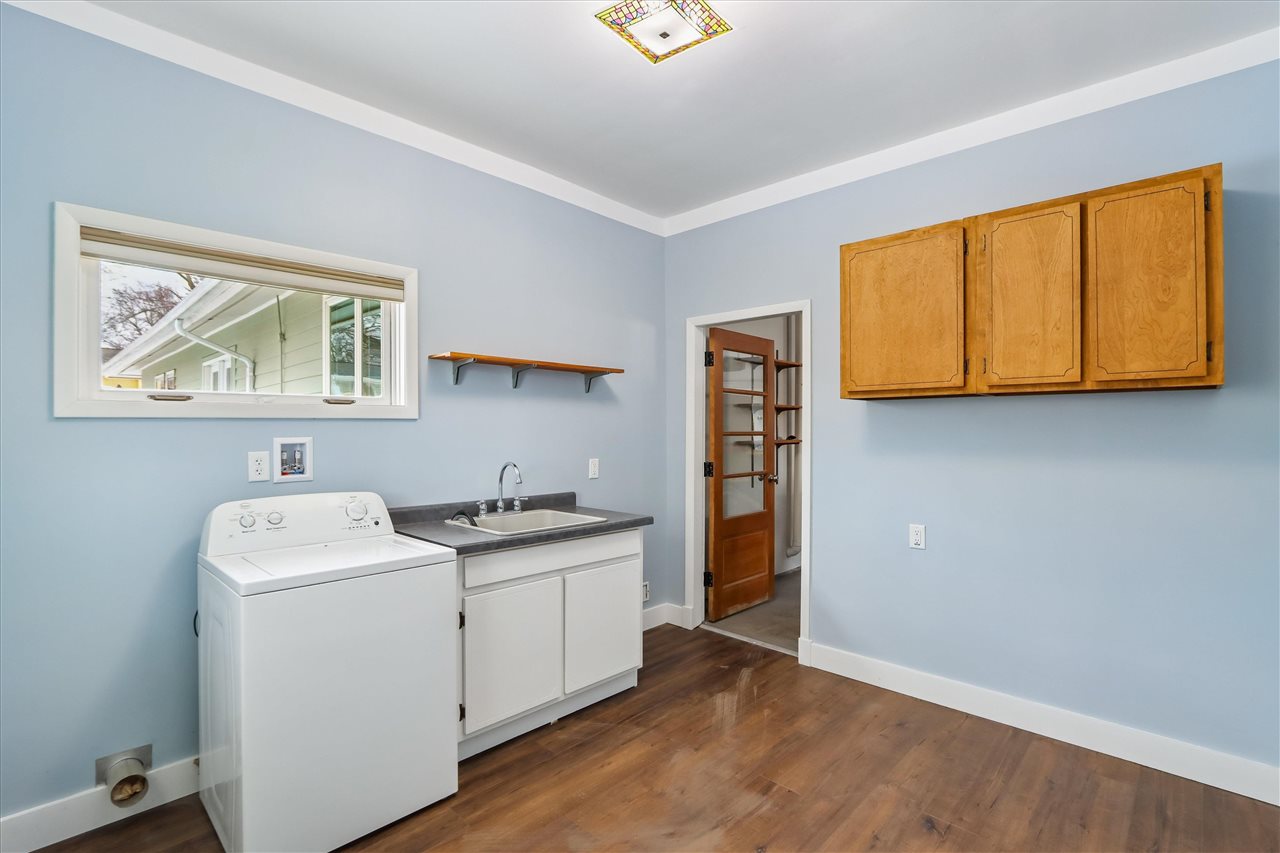 205 Dartmouth Street Iowa City IA 52245