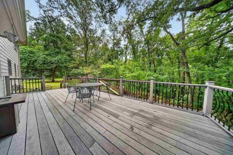6 NE West View Acres Iowa City IA 52240