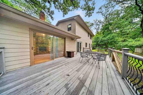6 NE West View Acres Iowa City IA 52240