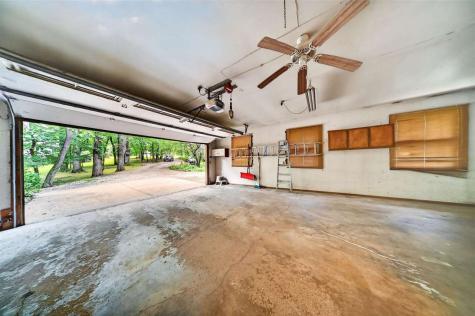 6 NE West View Acres Iowa City IA 52240