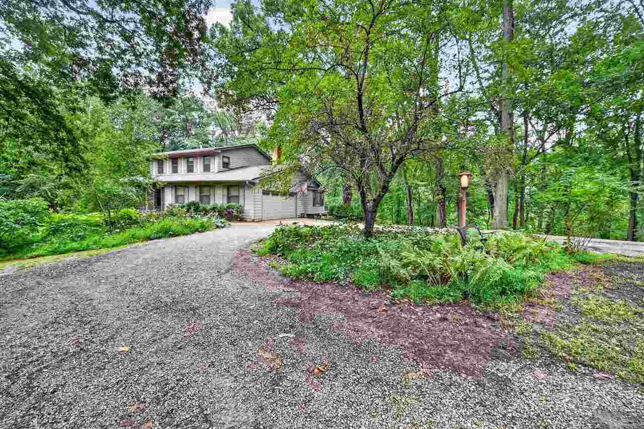 6 NE West View Acres Iowa City IA 52240