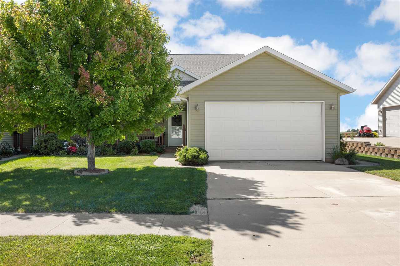 211 Summit Drive Tipton IA 52772