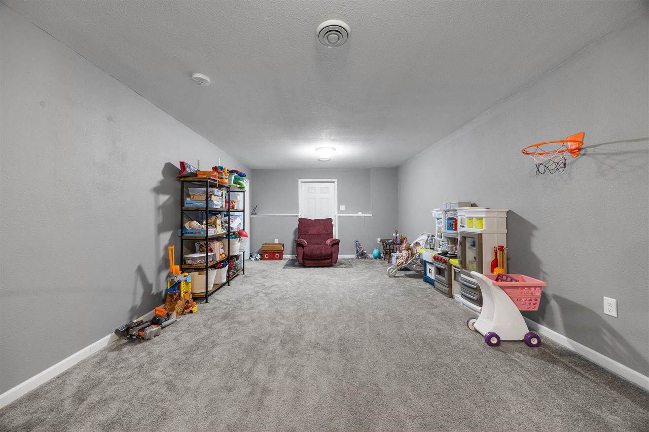 211 Summit Drive Tipton IA 52772