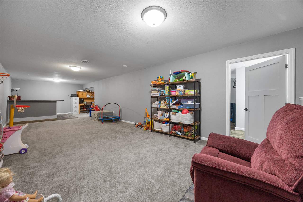211 Summit Drive Tipton IA 52772