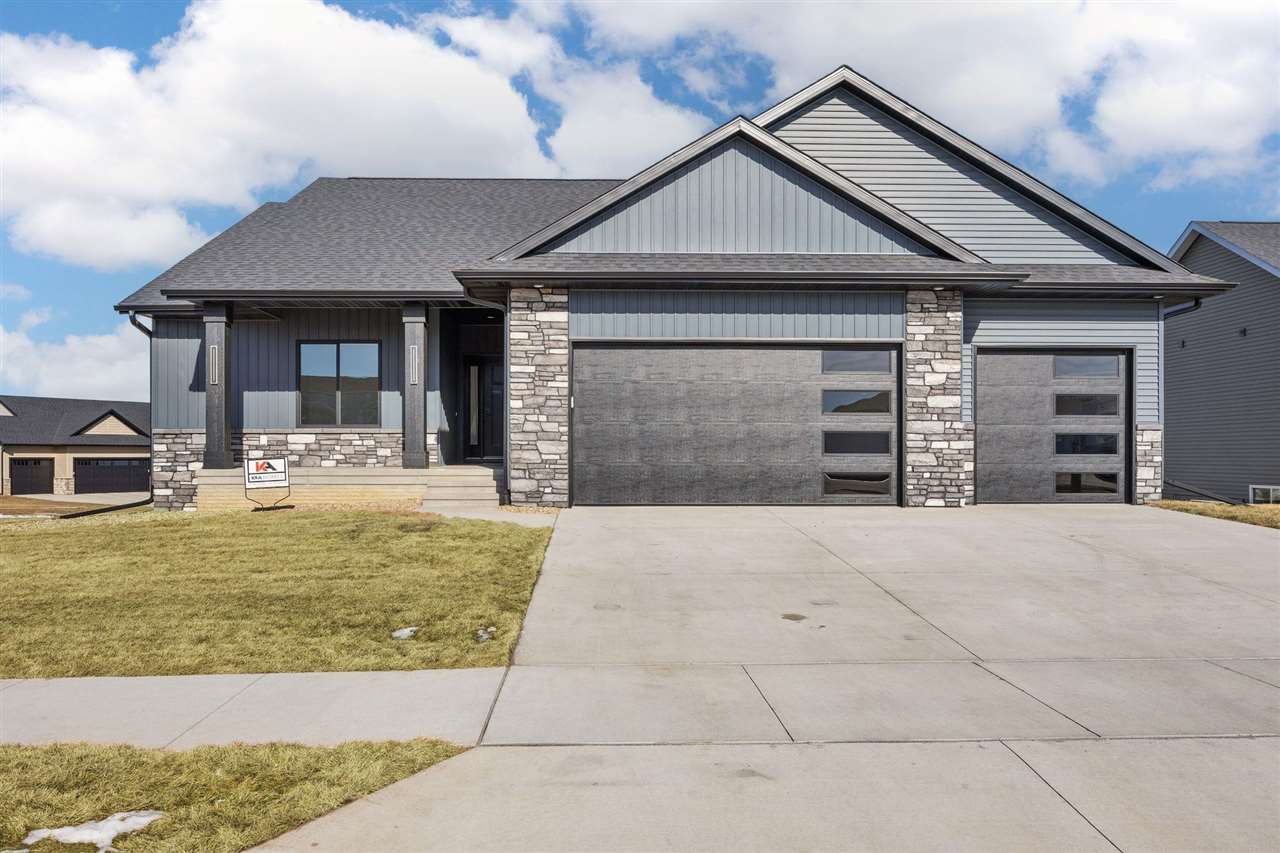 910 Yorkshire Street North Liberty IA 52317