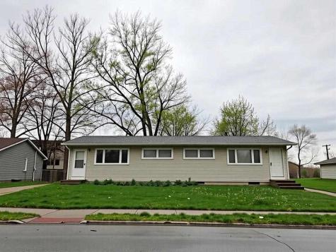 1915-1917 Taylor Drive Iowa City IA 52240