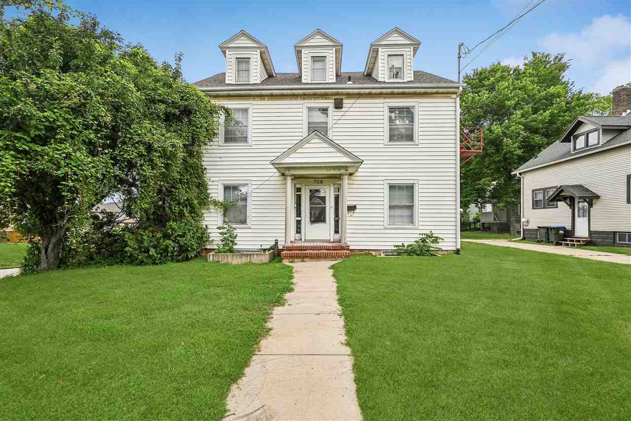 728 Bowery Street Iowa City IA 52240