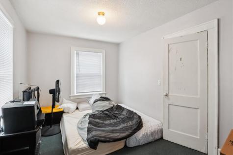 728 Bowery Street Iowa City IA 52240