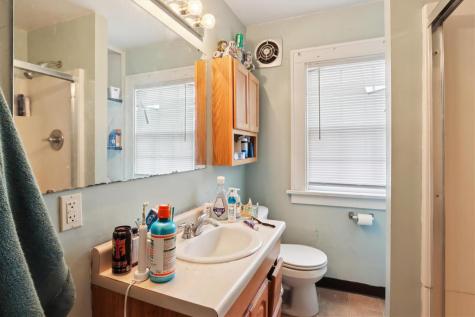 728 Bowery Street Iowa City IA 52240