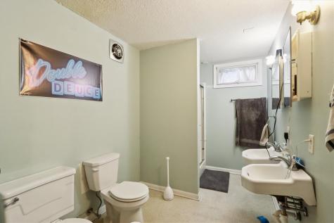 728 Bowery Street Iowa City IA 52240