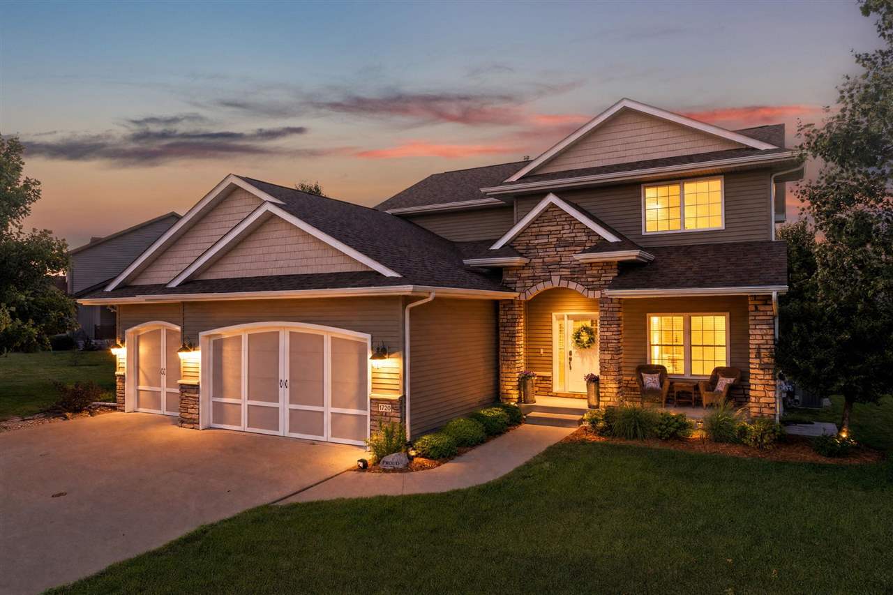 1720 Silver Maple Trail North Liberty IA 52317