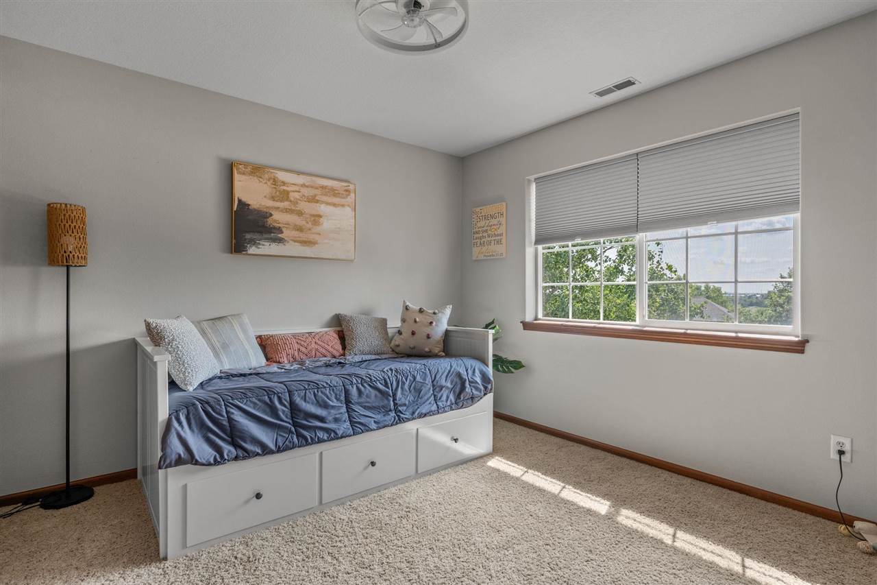 1720 Silver Maple Trail North Liberty IA 52317