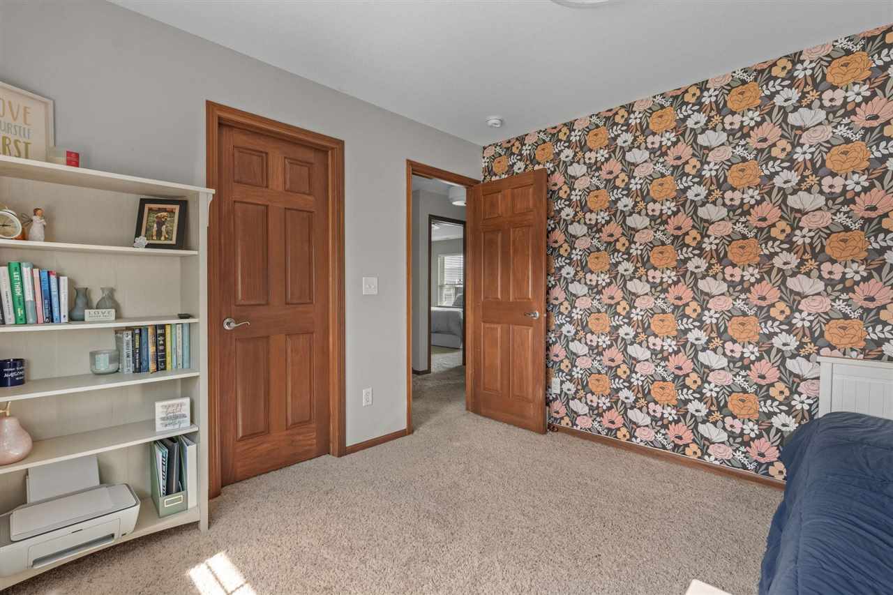 1720 Silver Maple Trail North Liberty IA 52317