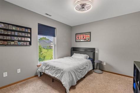 1720 Silver Maple Trail North Liberty IA 52317