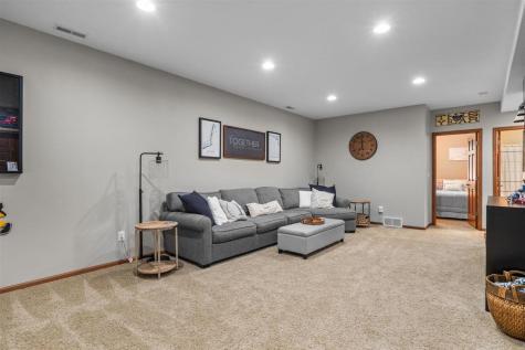 1720 Silver Maple Trail North Liberty IA 52317