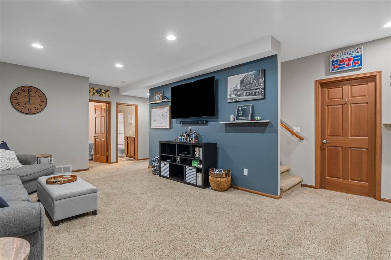 1720 Silver Maple Trail North Liberty IA 52317