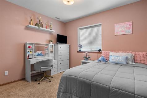 1720 Silver Maple Trail North Liberty IA 52317