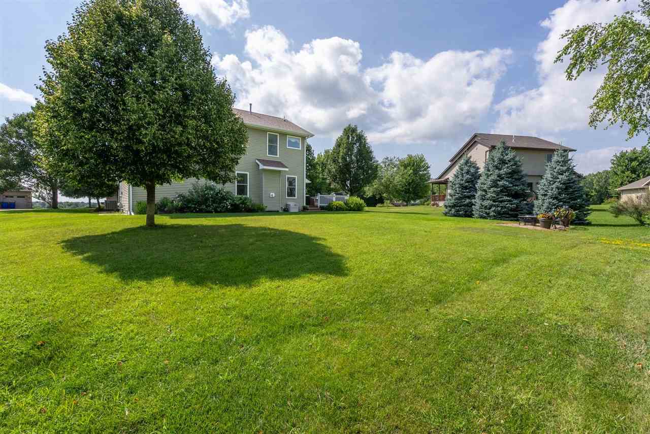 1720 Silver Maple Trail North Liberty IA 52317