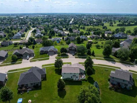 1720 Silver Maple Trail North Liberty IA 52317