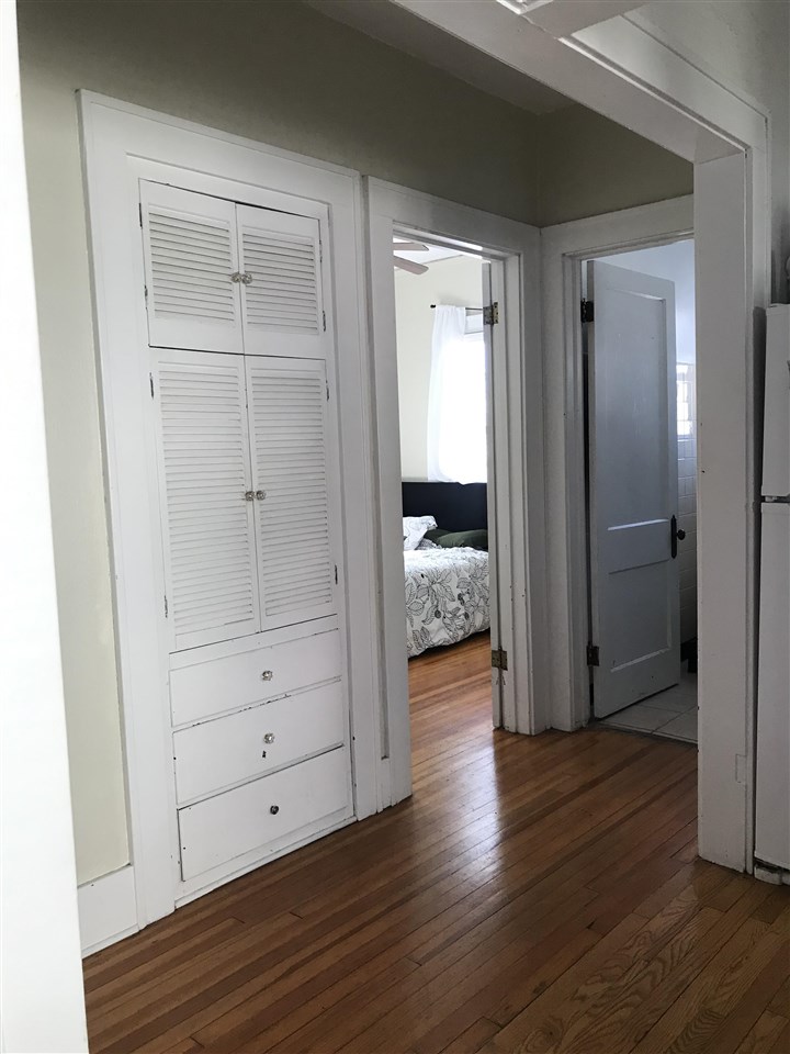523 S Lucas Street Iowa City IA 52240
