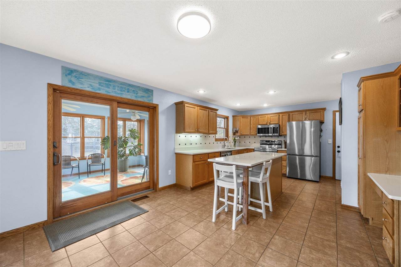 48 Galway Circle Iowa City IA 52246