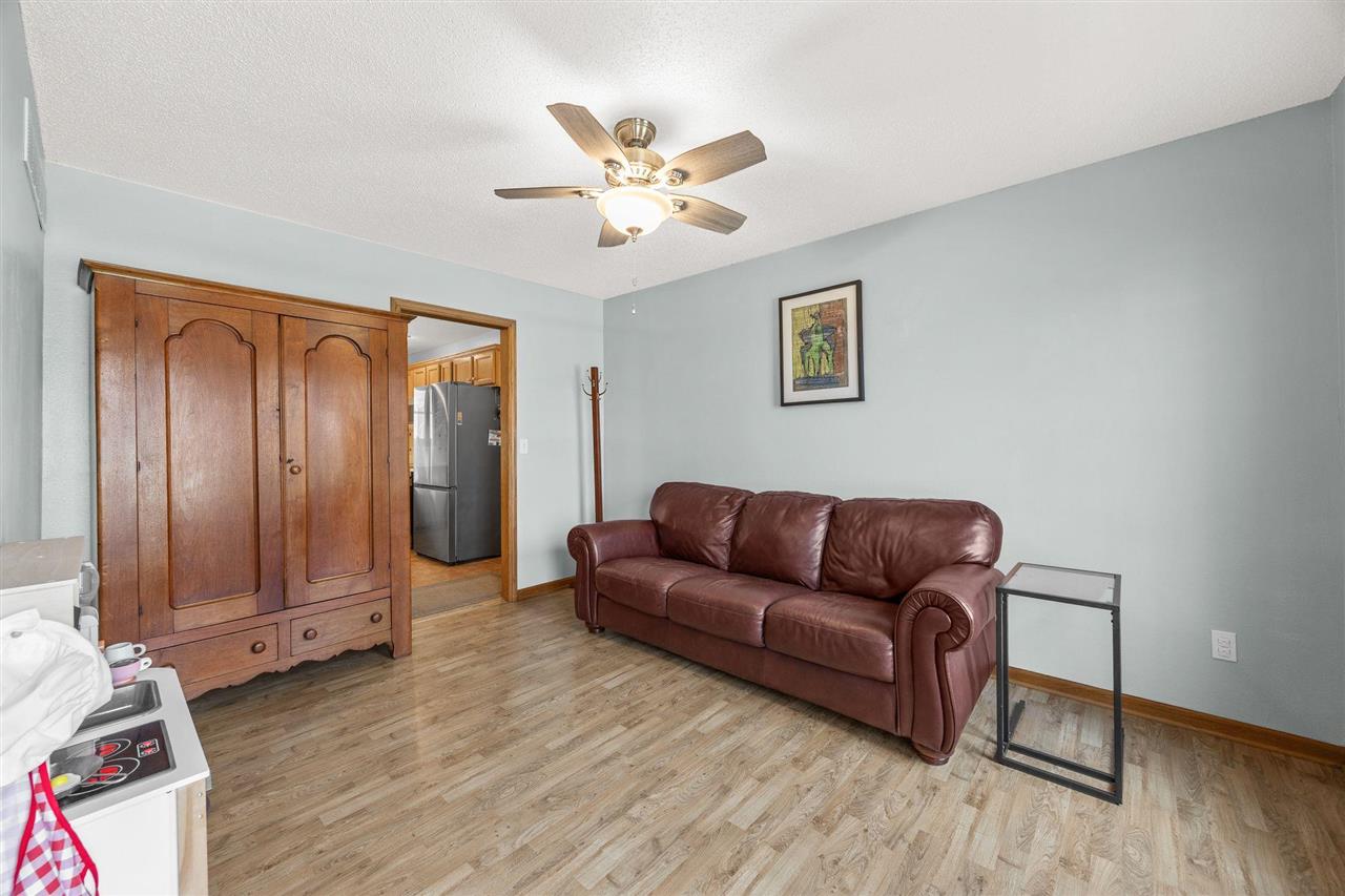 48 Galway Circle Iowa City IA 52246