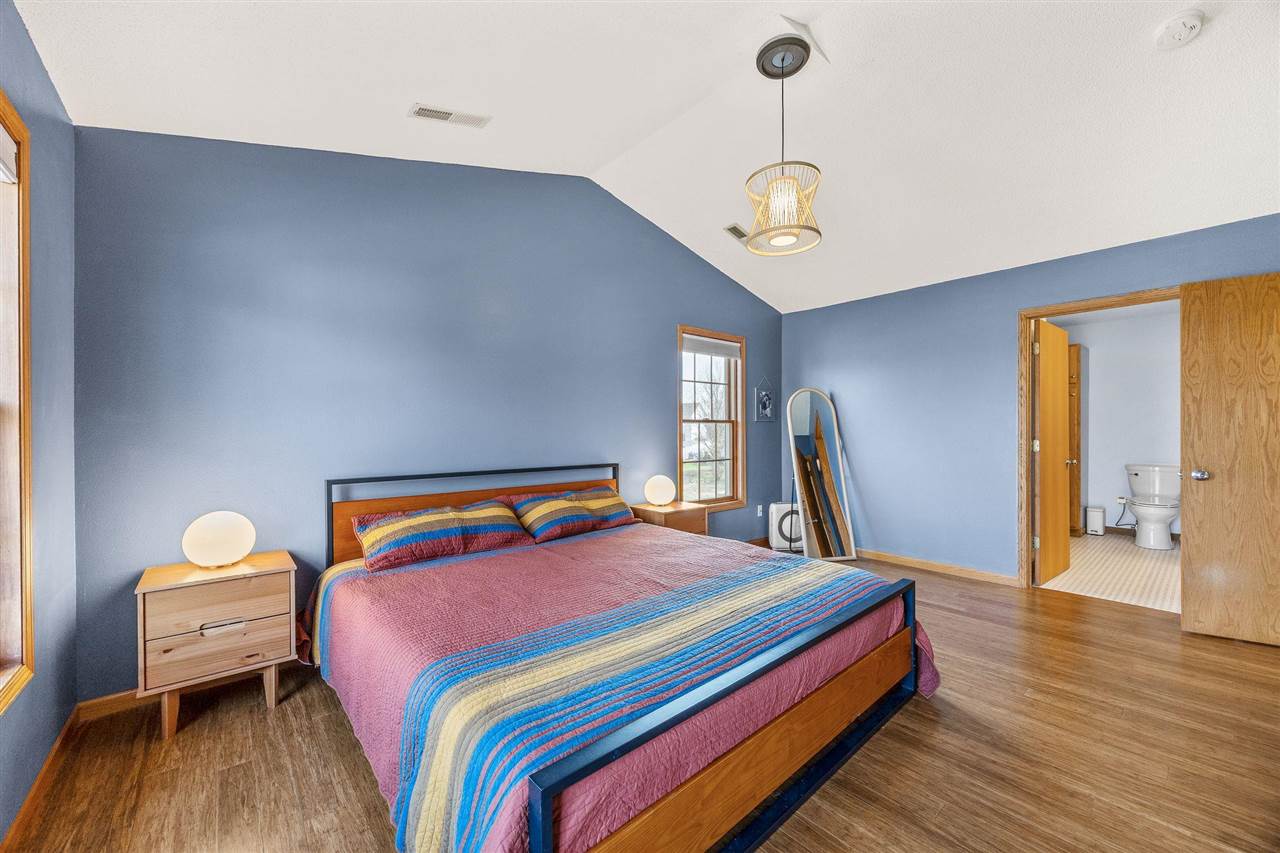 48 Galway Circle Iowa City IA 52246